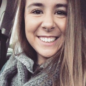 Meet your Posher, Alana